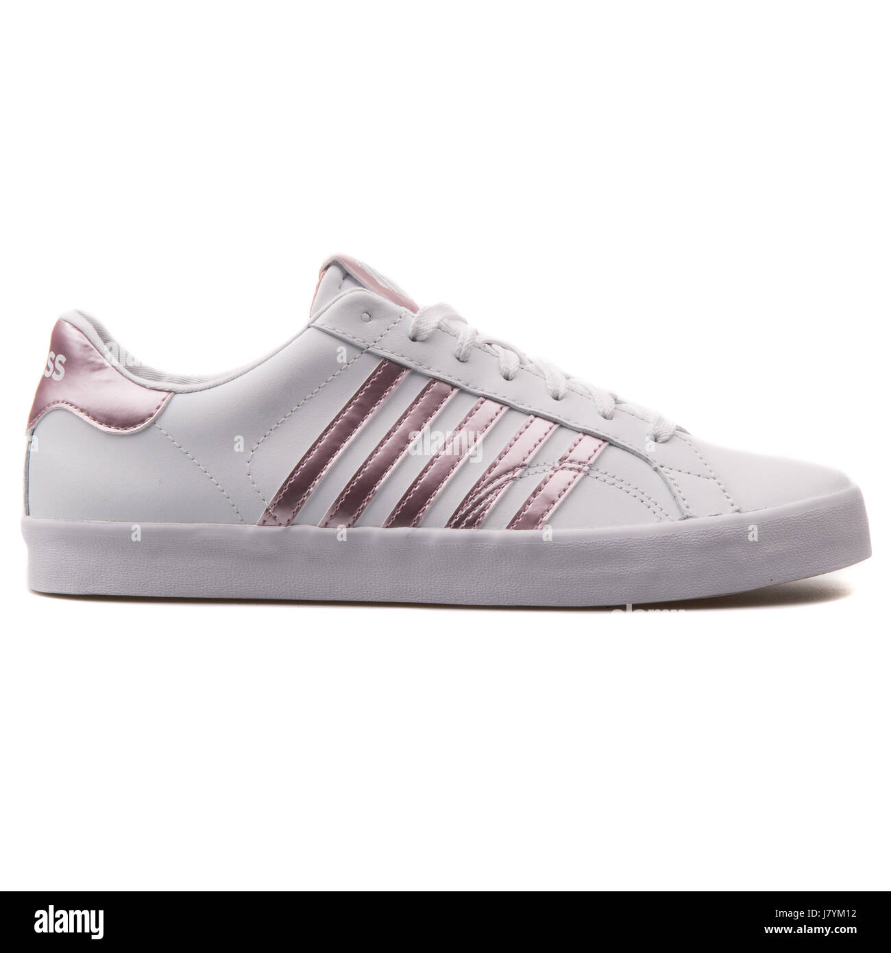 ginder Erge, ernstige Recyclen K-Swiss Belmont SO White Pink Women's Sports Sneakers - 93324-143-M Stock  Photo - Alamy