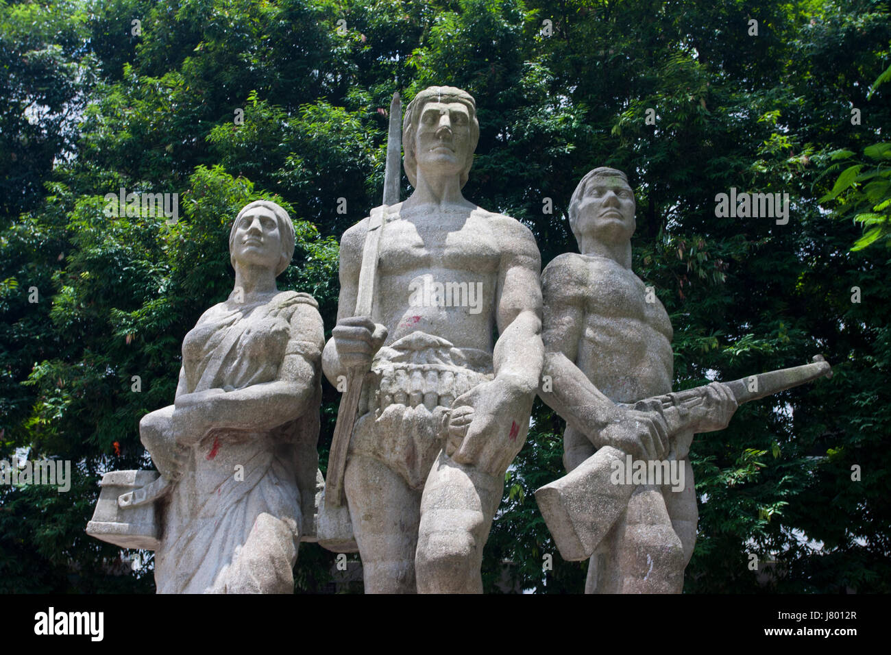 Statue of liberation fighters hires stock photography and images Alamy