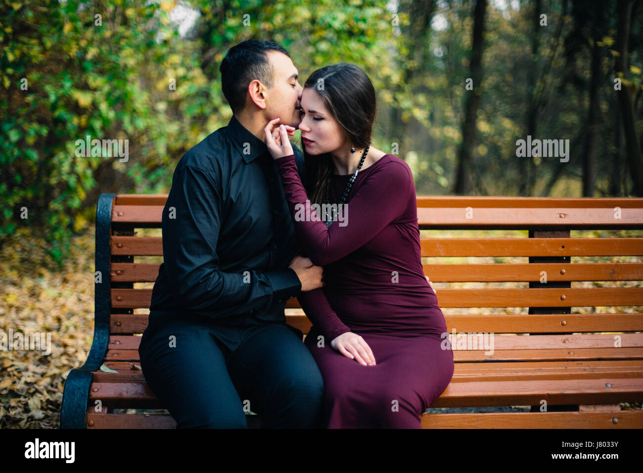 Posing in park hi-res stock photography and images - Alamy