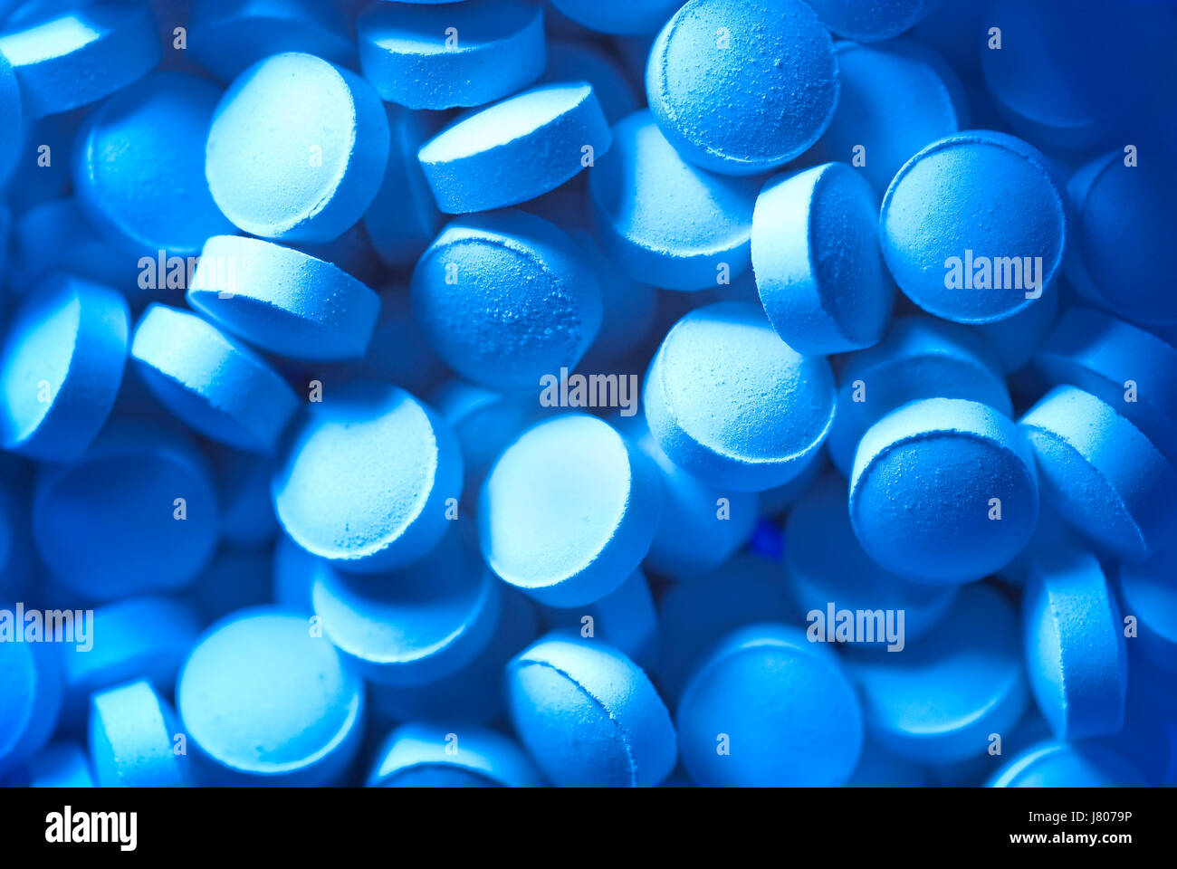 closeup pain headache prescription treatment aspirin dose immune