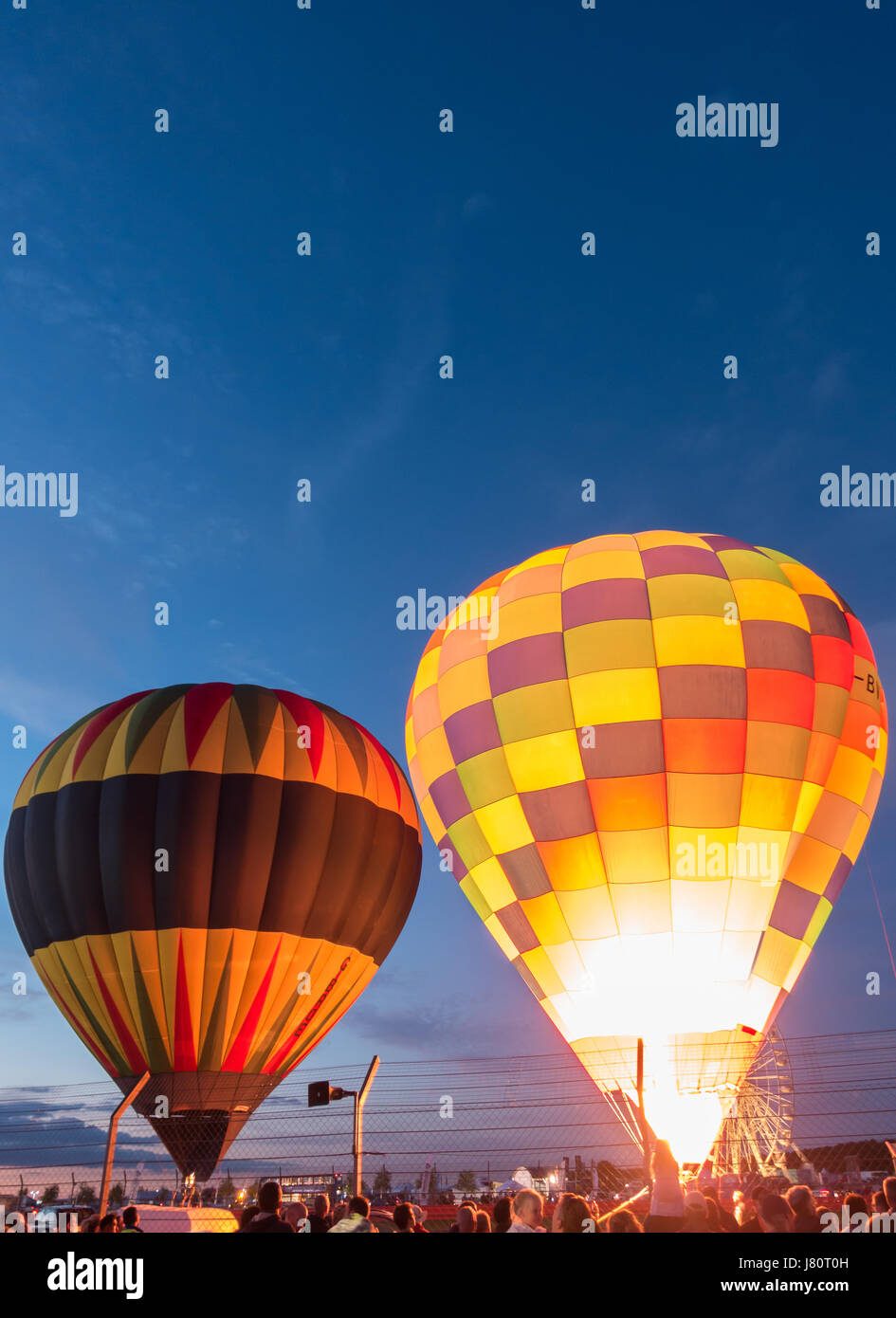 Hot air balloon display hires stock photography and images Alamy