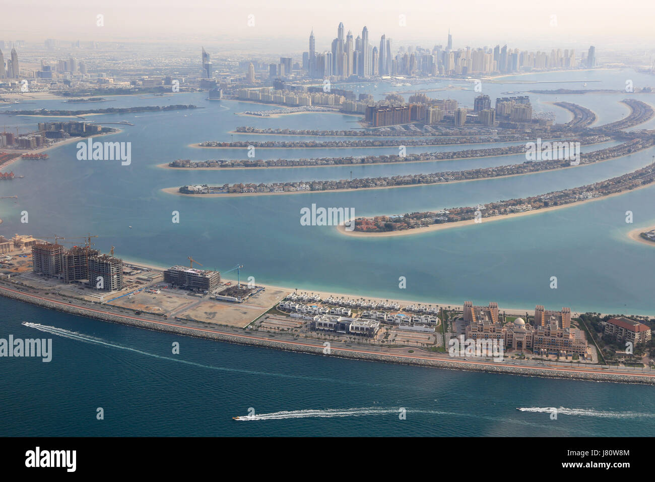 Palm jumeirah hi-res stock photography and images - Alamy