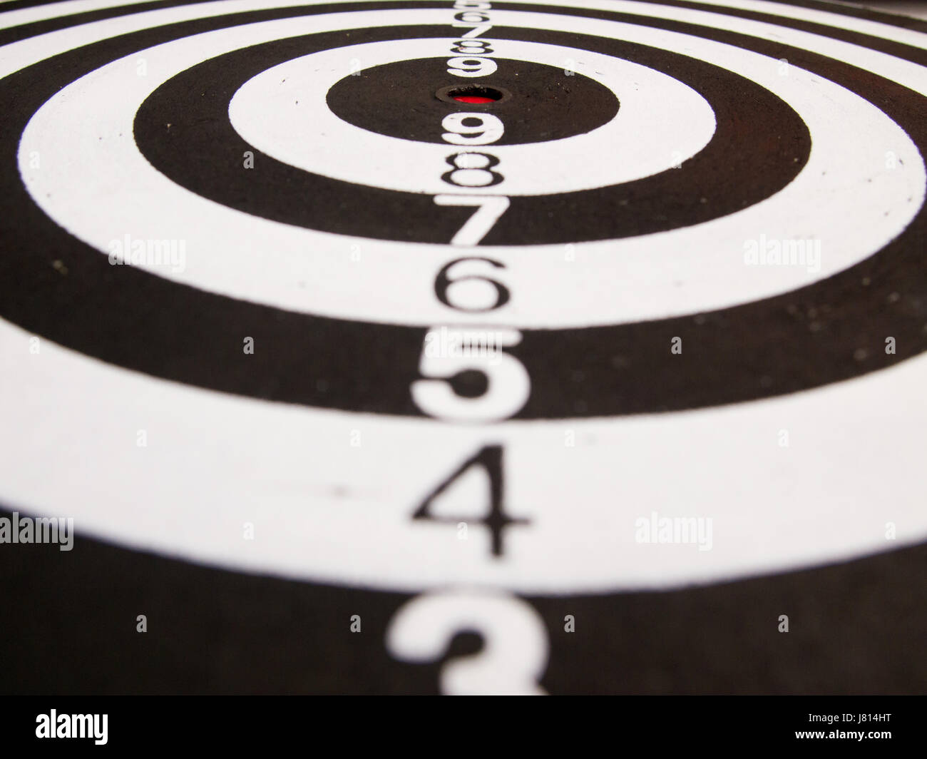 Black and white dart (Concept for target, achievement, business focus ...