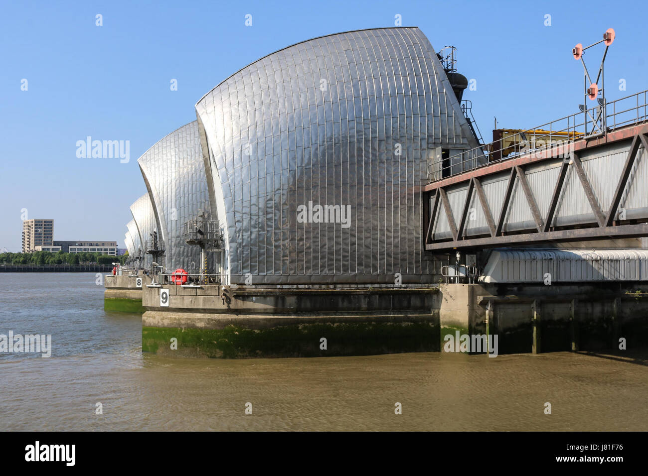 London UK. 26th May 2017. The Thames Barrier against clear skies on the hottest day of the year Credit: amer ghazzal/Alamy Live News Stock Photo