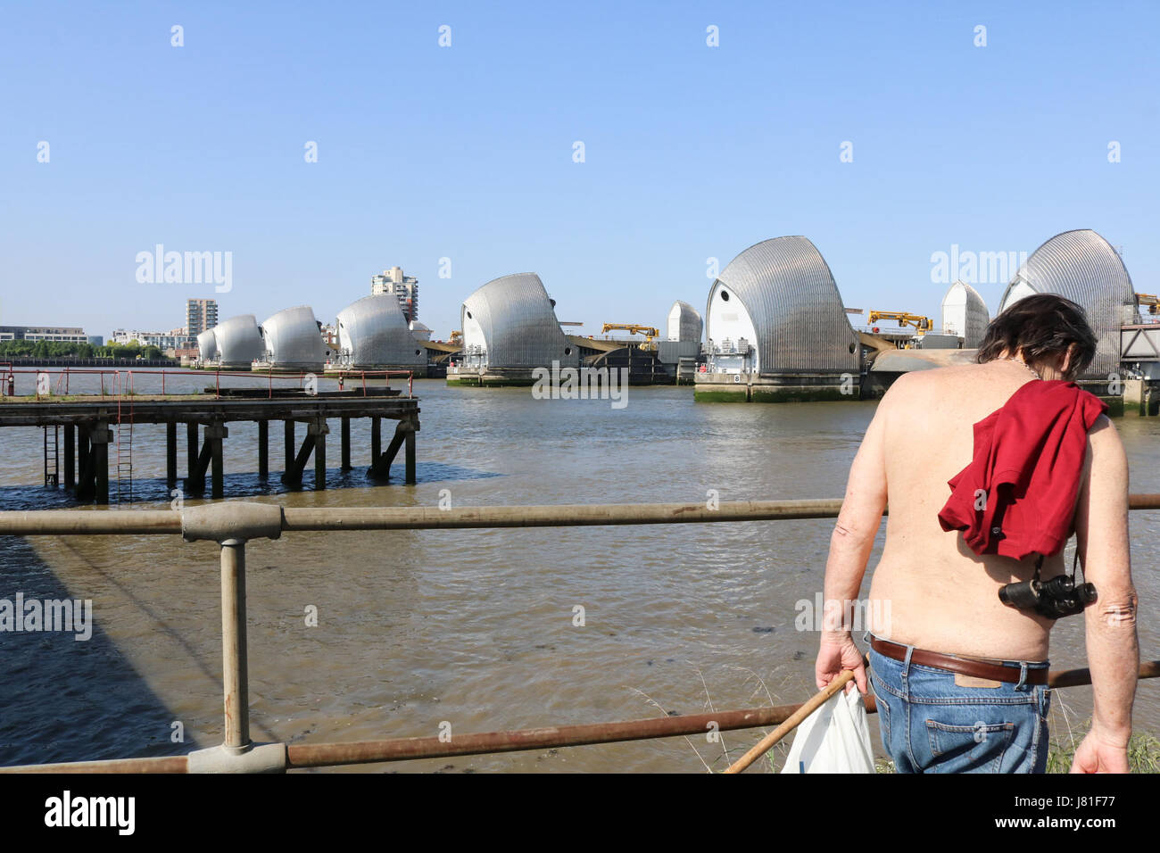 London UK. 26th May 2017. The Thames Barrier against clear skies on the hottest day of the year Credit: amer ghazzal/Alamy Live News Stock Photo