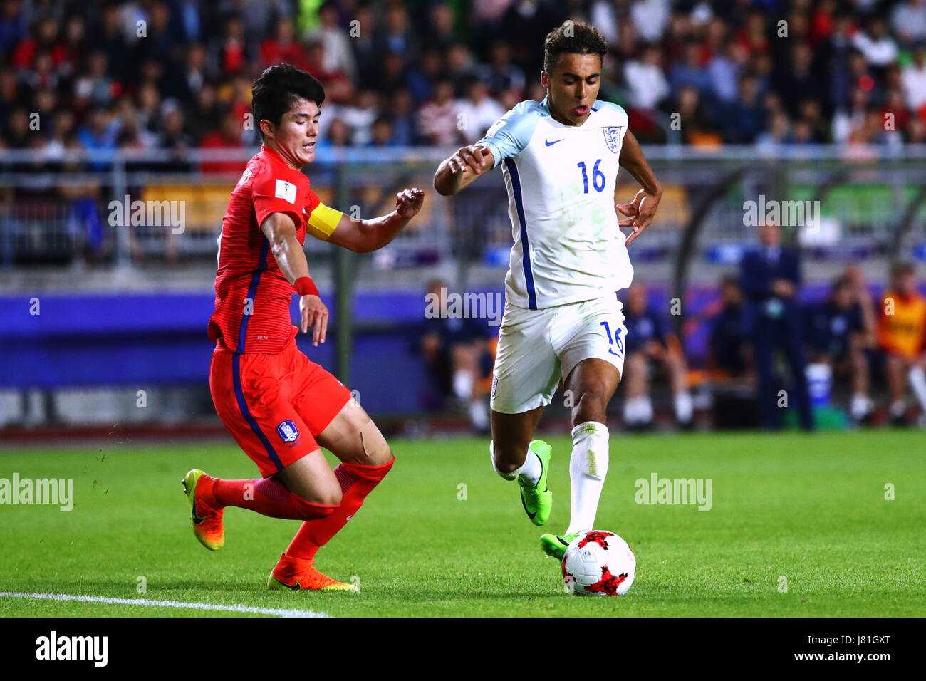 Suwon, South Korea. 27th May, 2017. Dominic Calvert Lewin (ENG) Football/Soccer : 2017 FIFA U-20 World Cup Group A match between Korea 0-1 UEngland at Suwon World Cup Stadium in Suwon, South Korea . Credit: Sho Tamura/AFLO SPORT/Alamy Live News Stock Photo