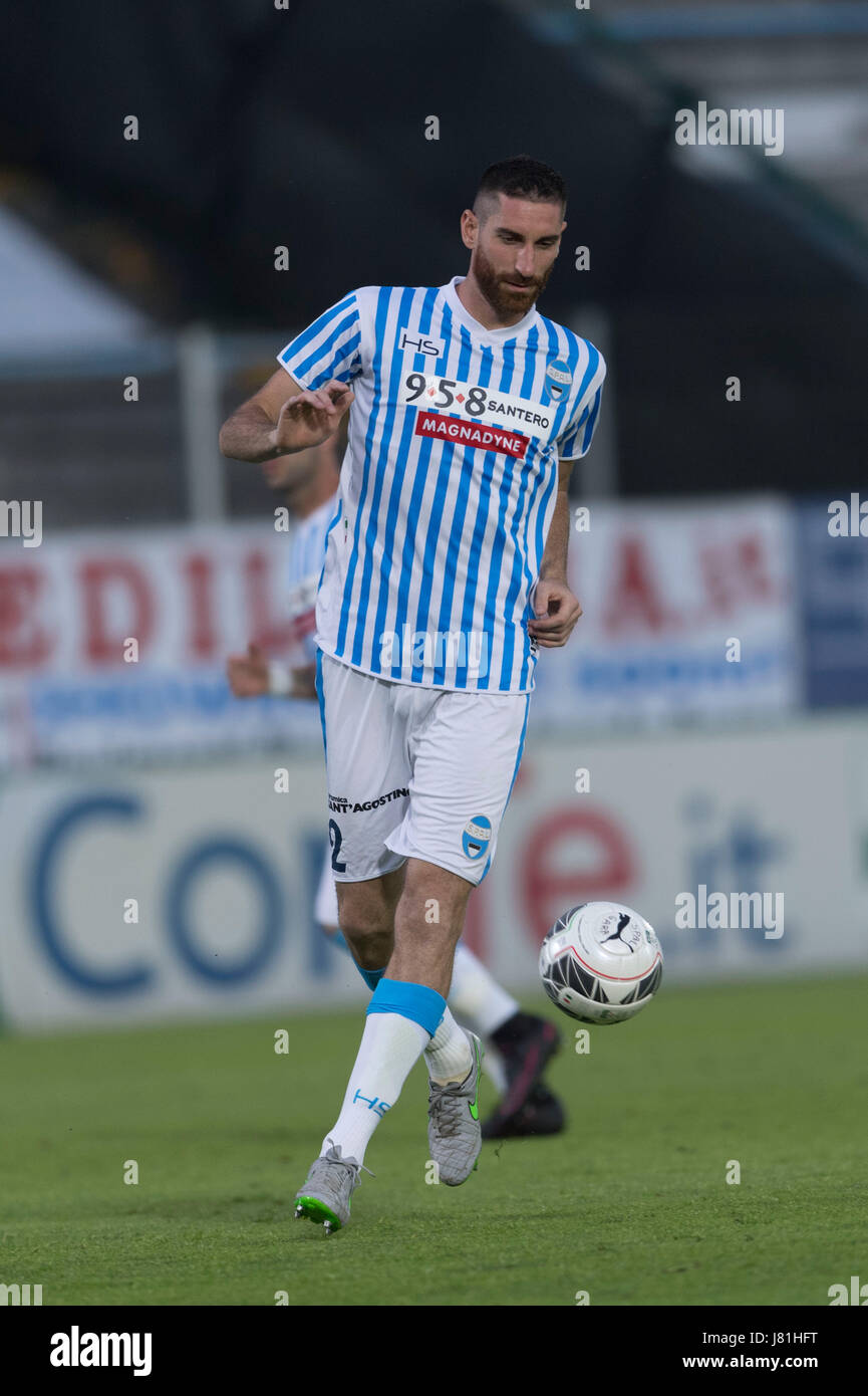 Ferrara, Italy. 18th May, 2017. Serie B Trophy Football/Soccer : Italian Serie  B match between SPAL 2-1 FC Bari at Stadio Paolo Mazza in Ferrara, Italy .  Credit: Maurizio Borsari/AFLO/Alamy Live News