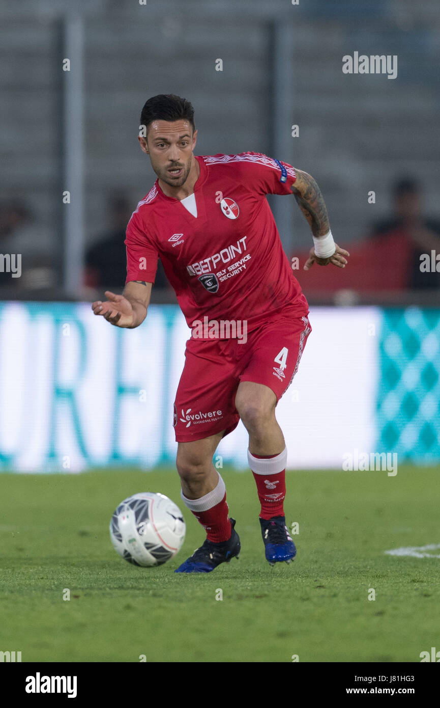 Ferrara, Italy. 18th May, 2017. Serie B Trophy Football/Soccer : Italian Serie  B match between SPAL 2-1 FC Bari at Stadio Paolo Mazza in Ferrara, Italy .  Credit: Maurizio Borsari/AFLO/Alamy Live News