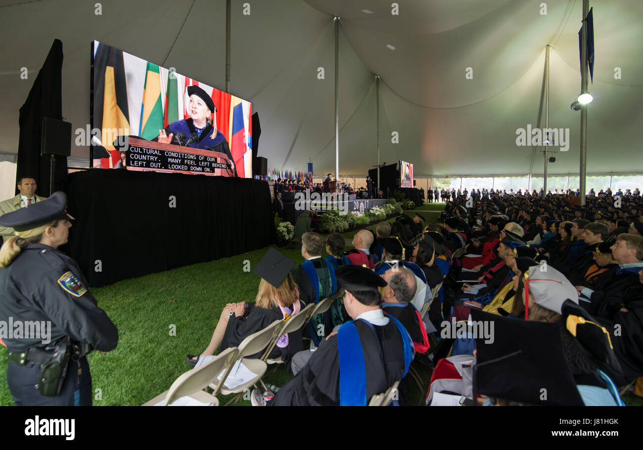 Wellesley, MA, USA. 26th May 2017.  2016 United States Democratic Presidential Candidate Hillary Clinton (Wellesley class of 1969) returned to speak to the 2017 Wellesley College graduating class.  Former First lady, Secretary of State and U.S. senator from the state of New York returned to speak during the 2017 Wellesley College commencement forty-eight years after she gave the first commencement speech in 1969 as a student. Credit Chuck Nacke / Alamy Live News Stock Photo