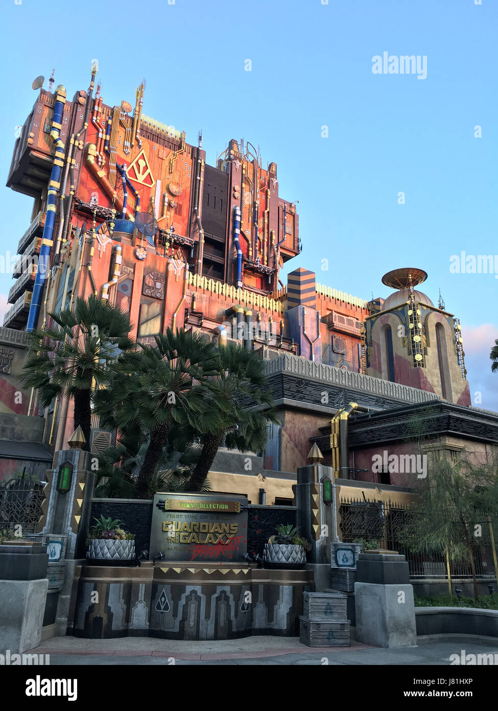 Anaheim, USA. 25th May, 2017. Guardians of the Galaxy Mission Breakout ride at Disney