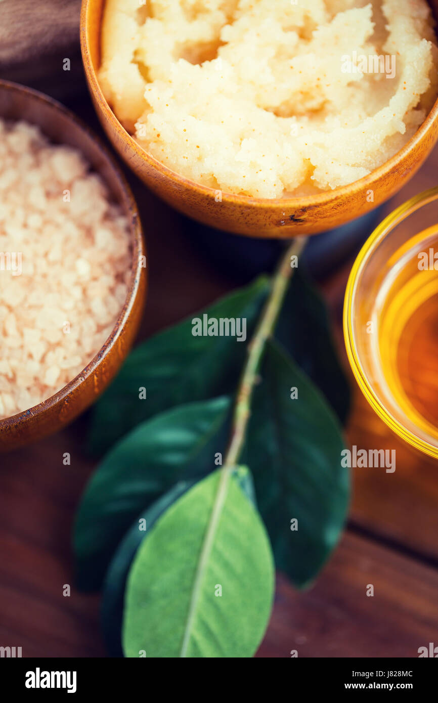 Scrub body hi-res stock photography and images - Alamy