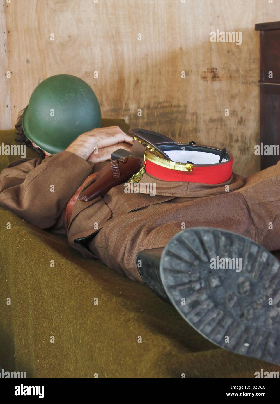 Sleeping soldier hires stock photography and images Alamy