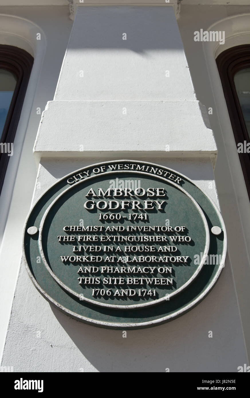 city of westminster green plaque marking a home and workplace of chemist and inventor ambrose godfrey, covent garden, london, england Stock Photo