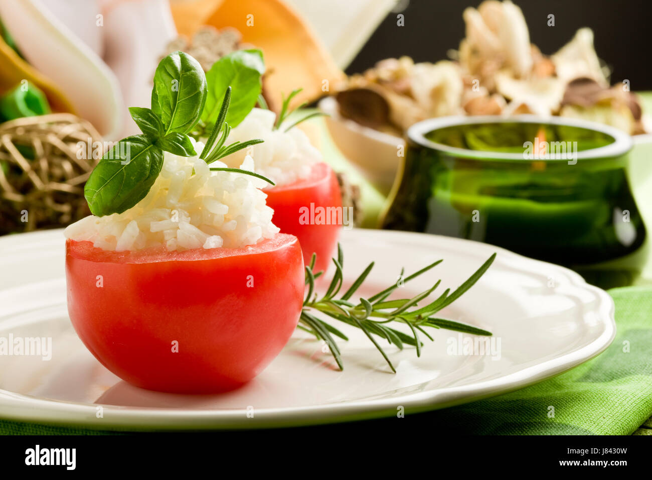 restaurant food aliment flame flames decoration gourmet tomatoes