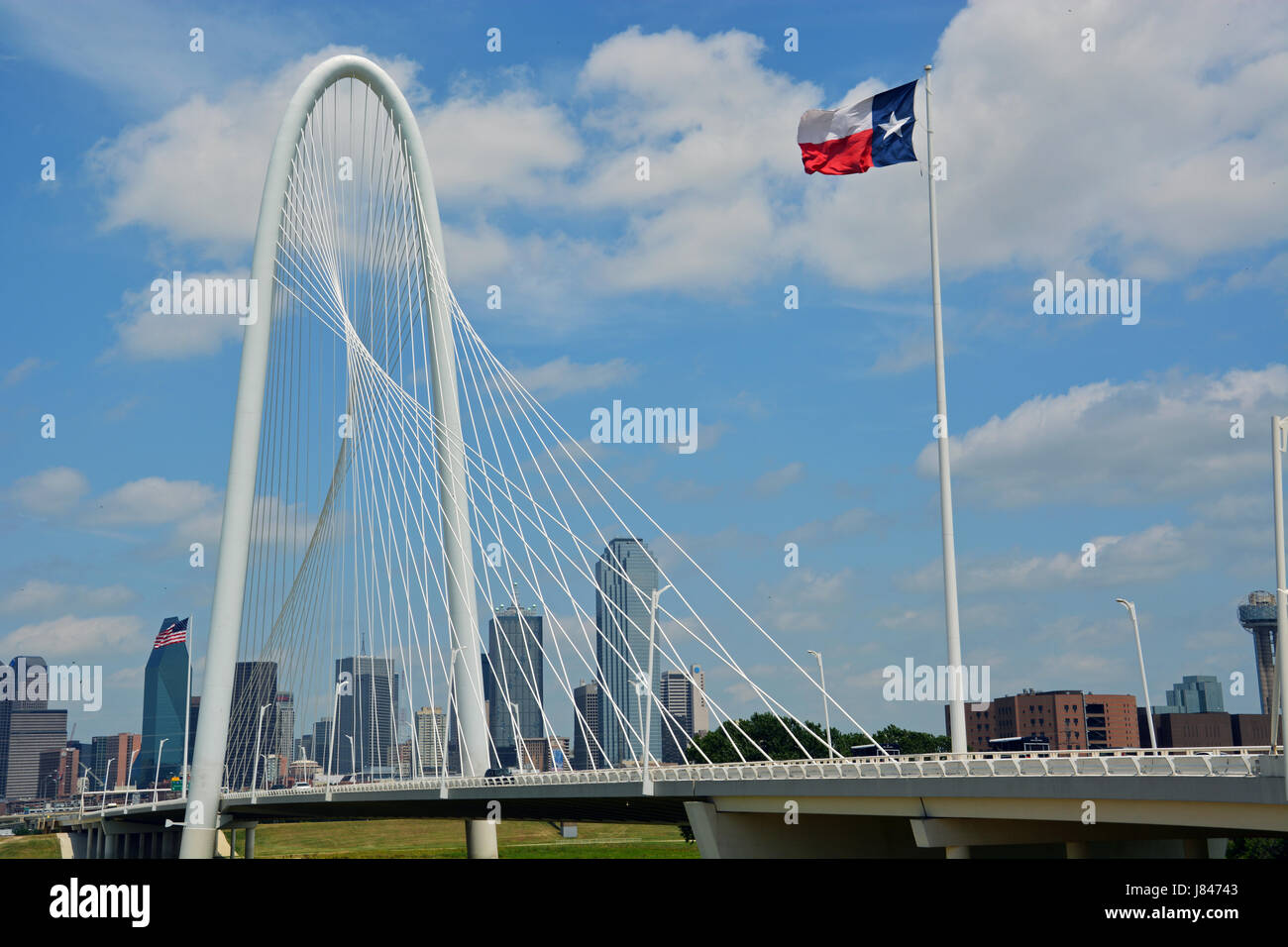 The Margaret Hunt Hill bridge in Dallas is designed by Spanish ...