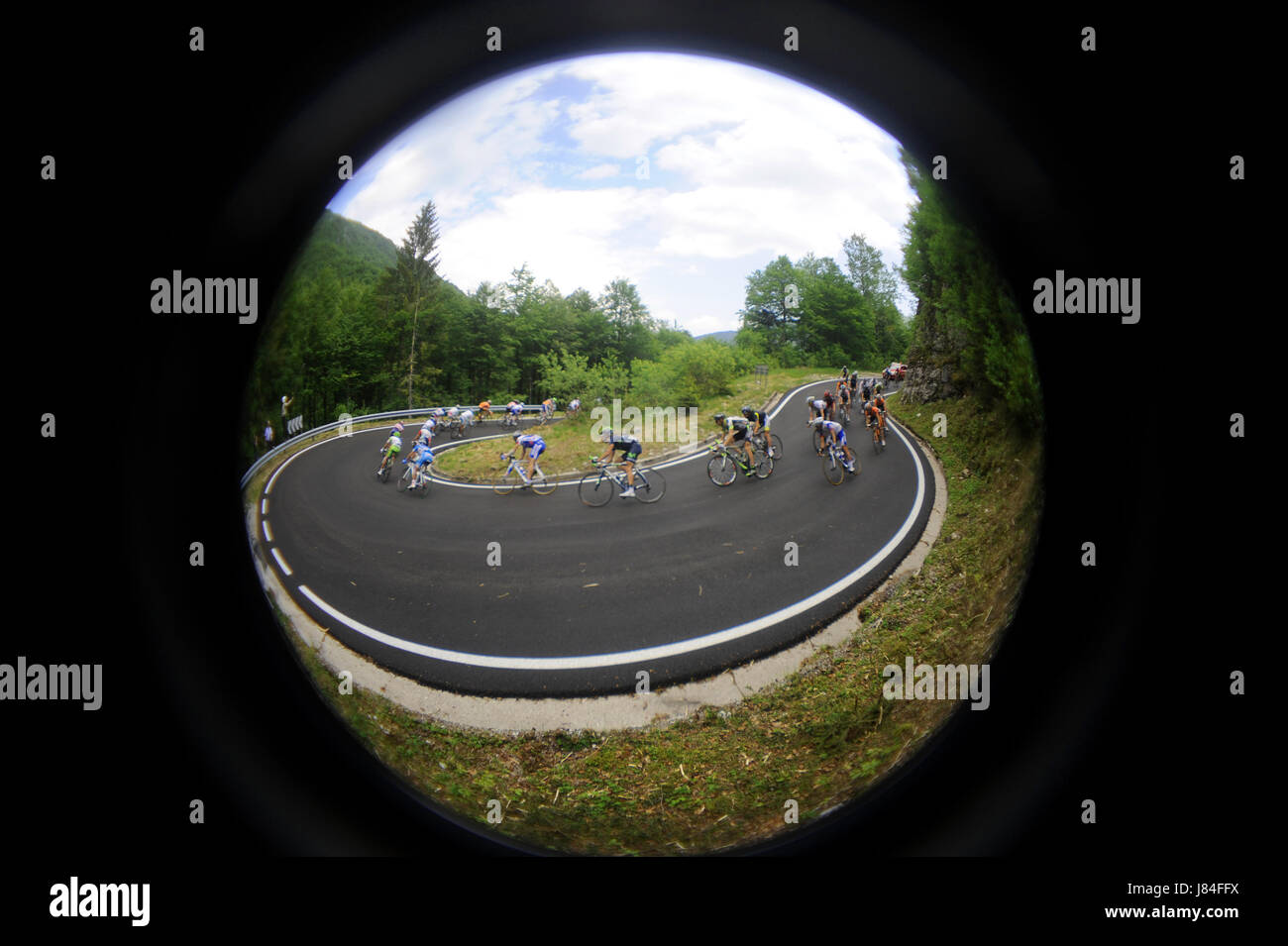 Dashed Quickly effort cyclist difficulty fatigue dash go quickly fast quick quickly ...