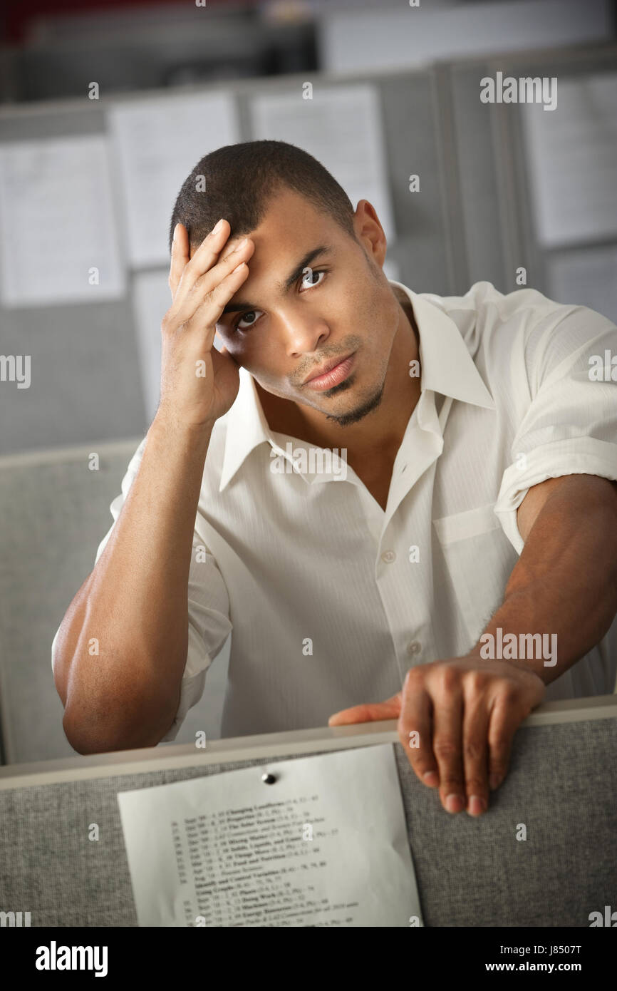 Angry Cubicle Angry employee at cubicle hi-res stock photography and images - Alamy