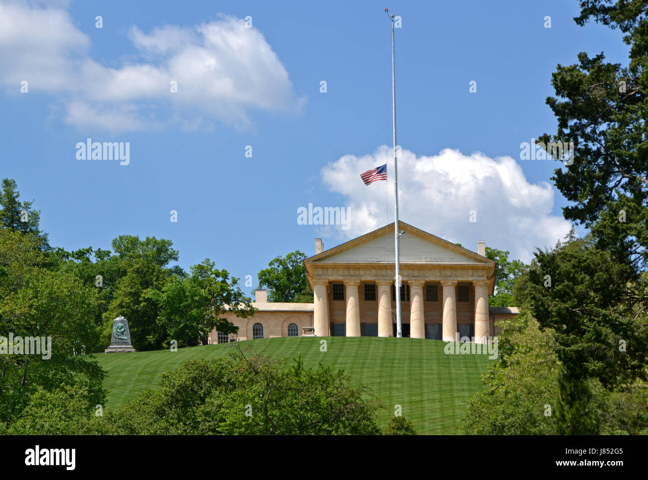 National cemetrie hires stock photography and images Alamy