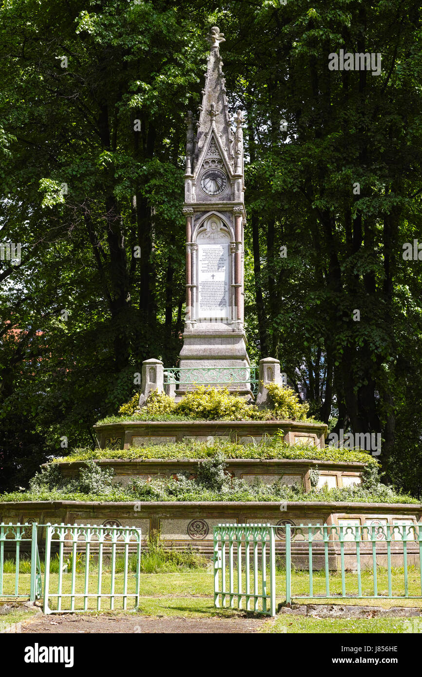 Memorial to Angela Burdett-Coutts, a wealthy 19th century aristocratic philanthropist in St Pancras Old Church cemetery near King's Cross Stock Photo