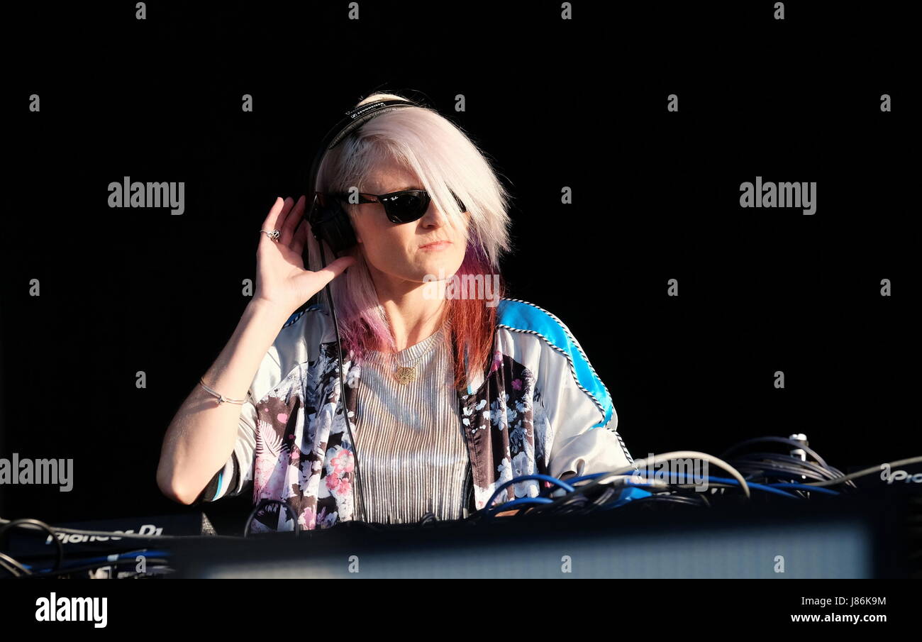 Hampshire, UK. 27th May, 2017. Common People Day 1 - Sister Bliss aka Ayalah Deborah Bentovim formerly of Faithless performing at Common People Southampton,  27th May 2017, Hampshire, UK Credit: DFP Photographic/Alamy Live News Stock Photo