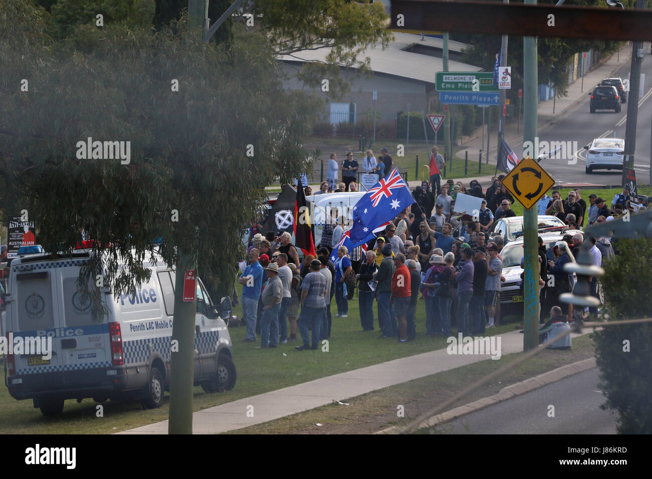 Sydney, Australia. 28 May 2017. Party for Freedom organised a protest in Penrith to the west of Sydney calling on the “treasonous Penrith Council, it’s Mayor John Thain and Councillors” to vote against the development application for an Islamic school to be built in the heart of Penrith. Counter protesters believed to be from a group calling themselves ‘Antifa’ or ‘anti-fascists’ also turned up. Credit: Richard Milnes/Alamy Live News Stock Photo