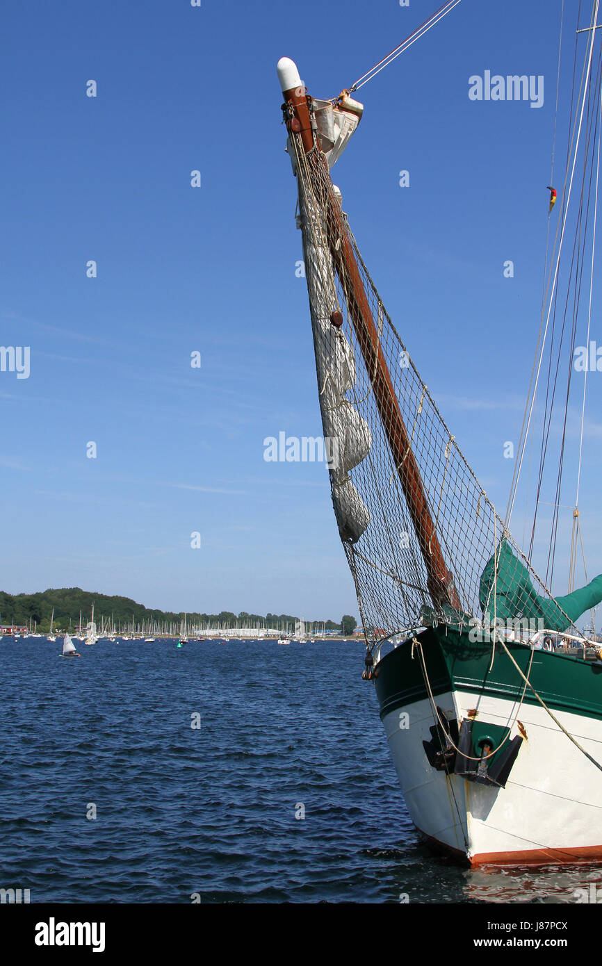 bowsprit of a sailing ship Stock Photo Alamy