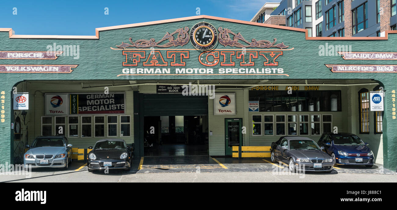 United States, Washington, Seattle, Car mechanic shop of Denny Way, Stock Photo