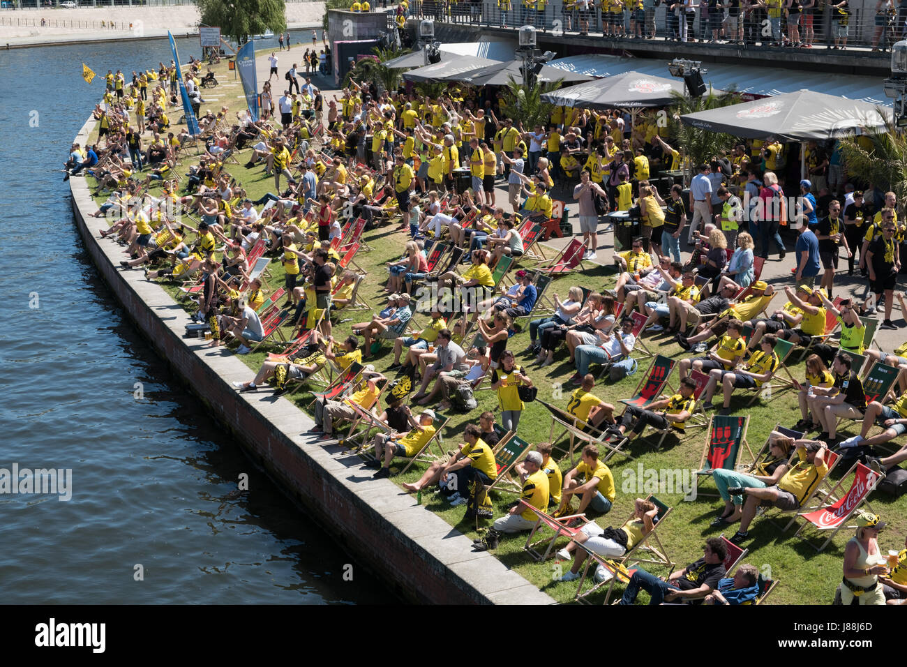 Berlin, Germany - may 27, 2017: BVB Fans / Borussia Dortmund Fans at riverside in Berlin on the day of the DFB-Pokal final. Stock Photo