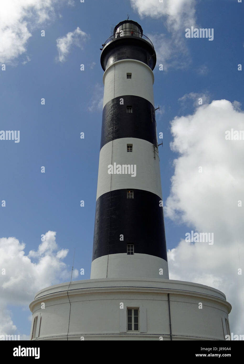 Black white column lighthouse hi-res stock photography and images - Alamy