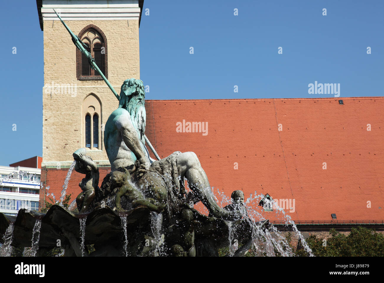 neptune fountain berlin Stock Photo Alamy