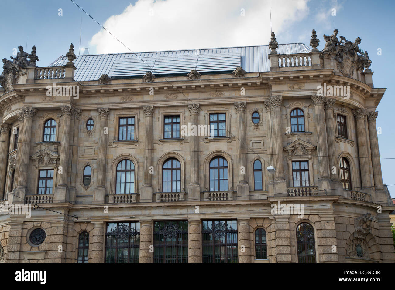 Munich stock exchange hi-res stock photography and images - Alamy
