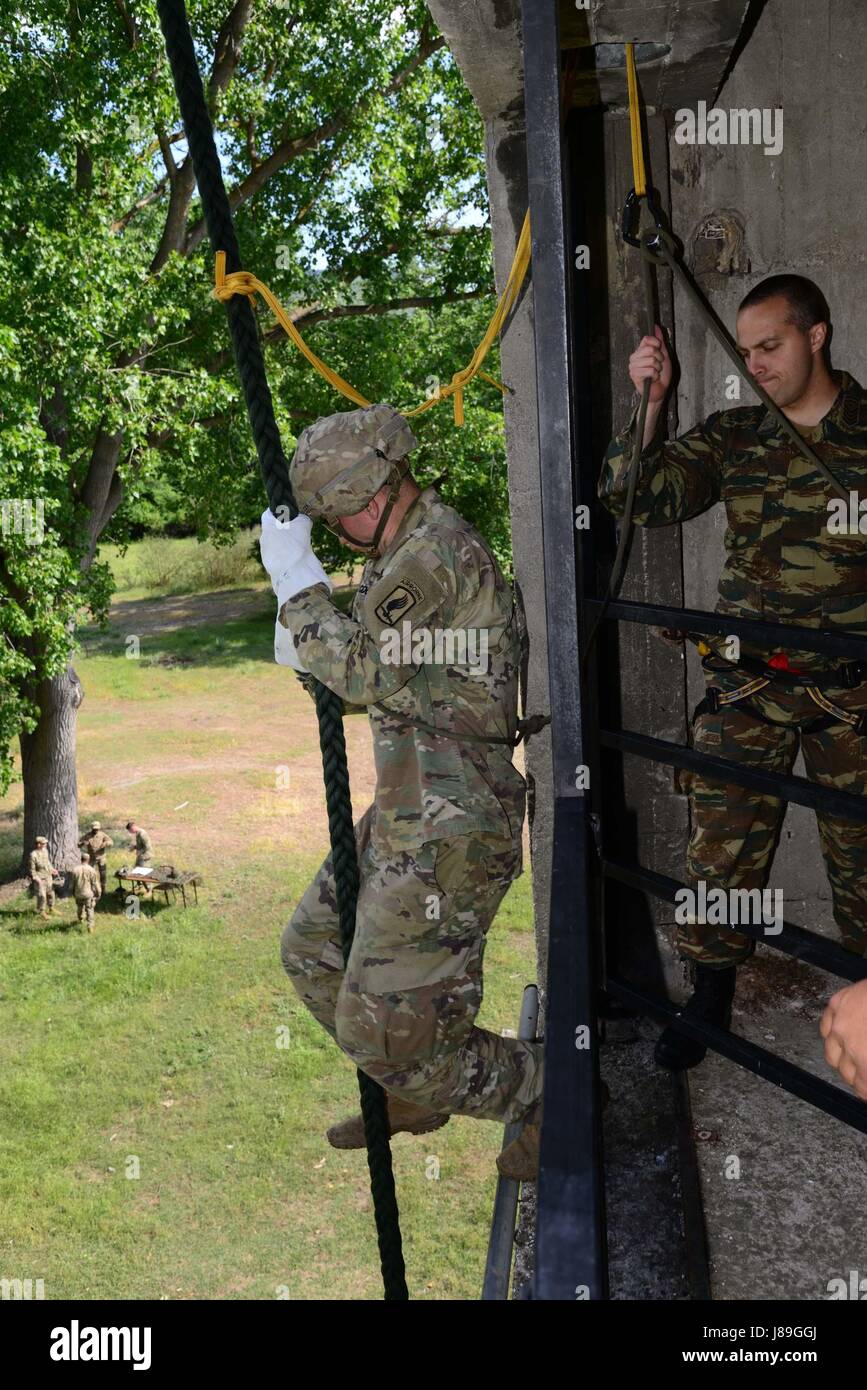 U.S. and Greek Army Paratroopers trained in fast roping techniques at ...