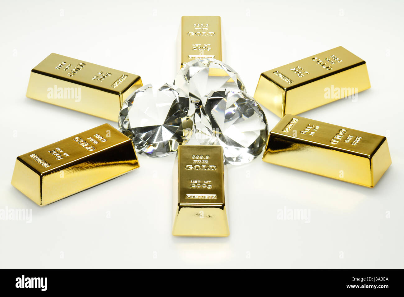 Банковские золотые слитки. Алмазный слиток в реальной жизни. Слитки золота и бриллианты. Золото и серебро. Бриллиантовый слиток.