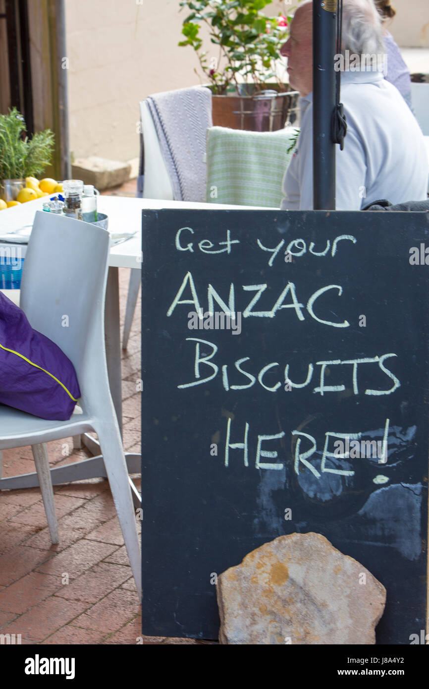 Anzac biscuits hires stock photography and images Alamy