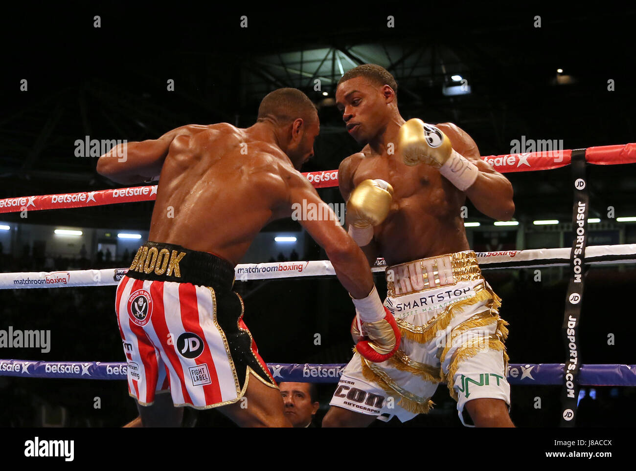 Kell Brook (left) in action against Errol Spence during their IBF ...