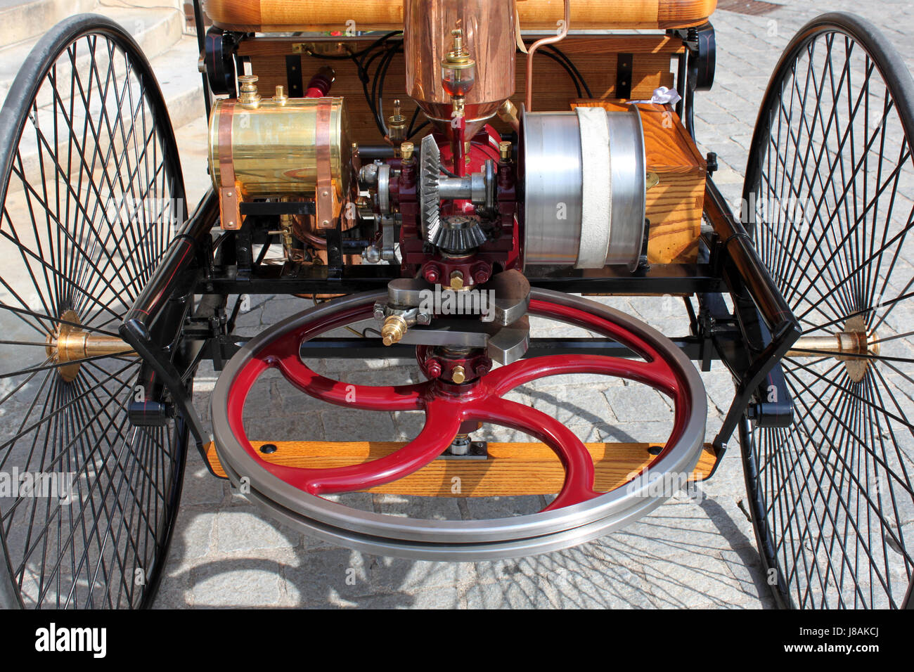 Benz patent motorwagen engine hi-res stock photography and images - Alamy