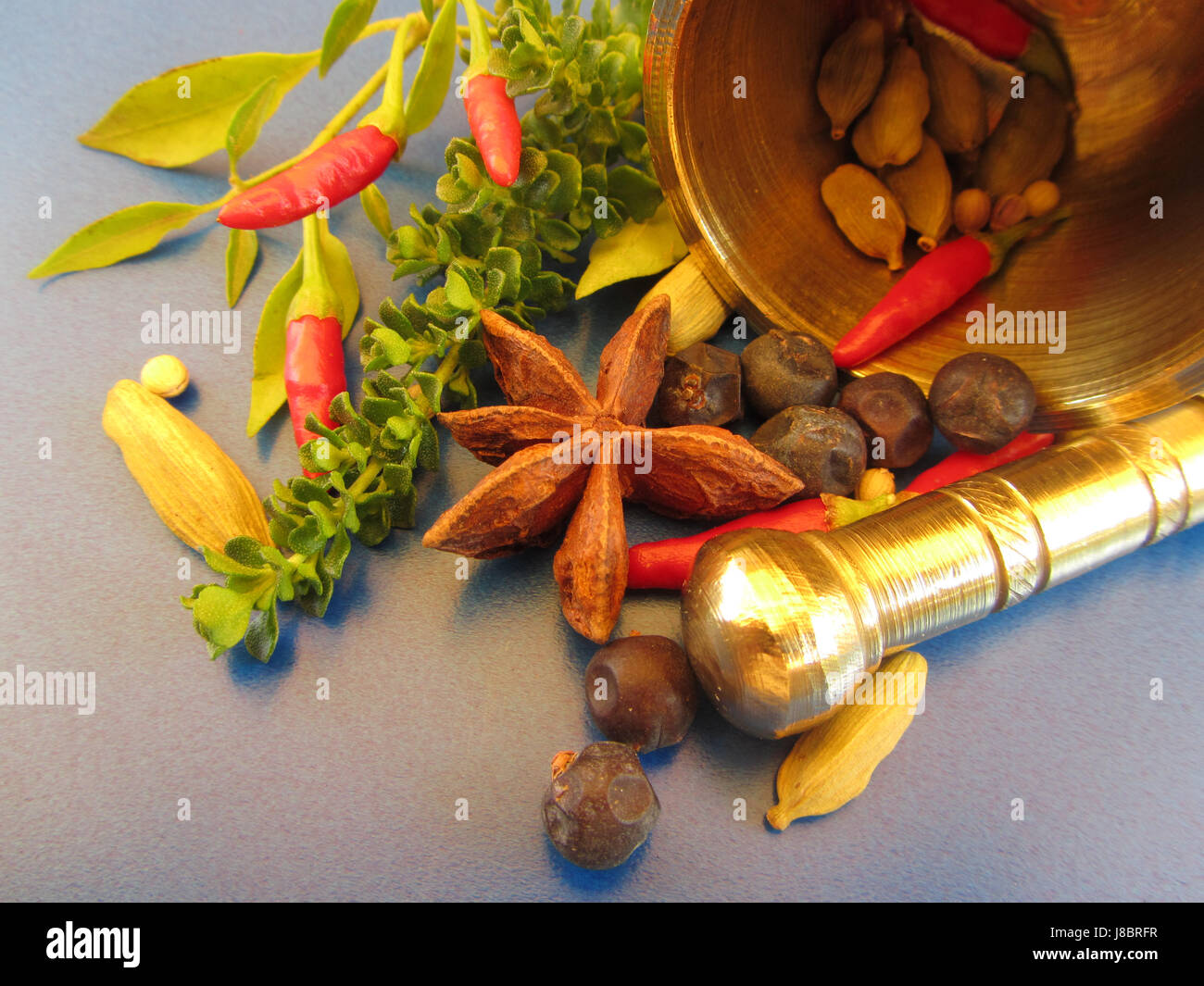 flavour, red peppers, grind, mortar, mint, juniper, chilli, chili, food, Stock Photo