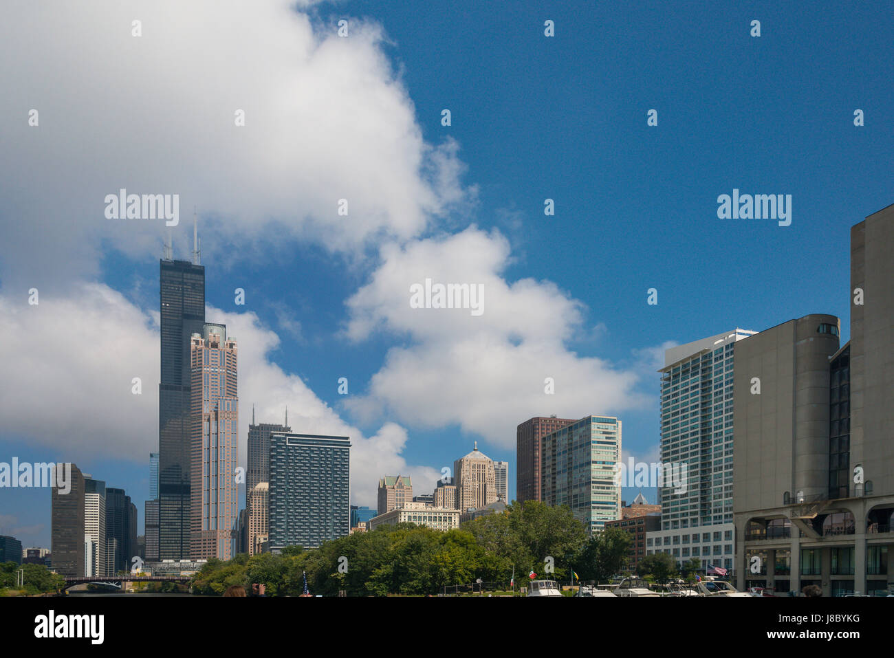 Scenic view of skyscrapers and Chicago river USA Stock Photo