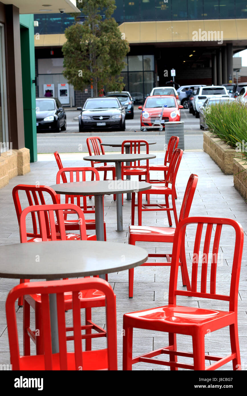 Outdoor metal cafe table and chairs Stock Photo Alamy
