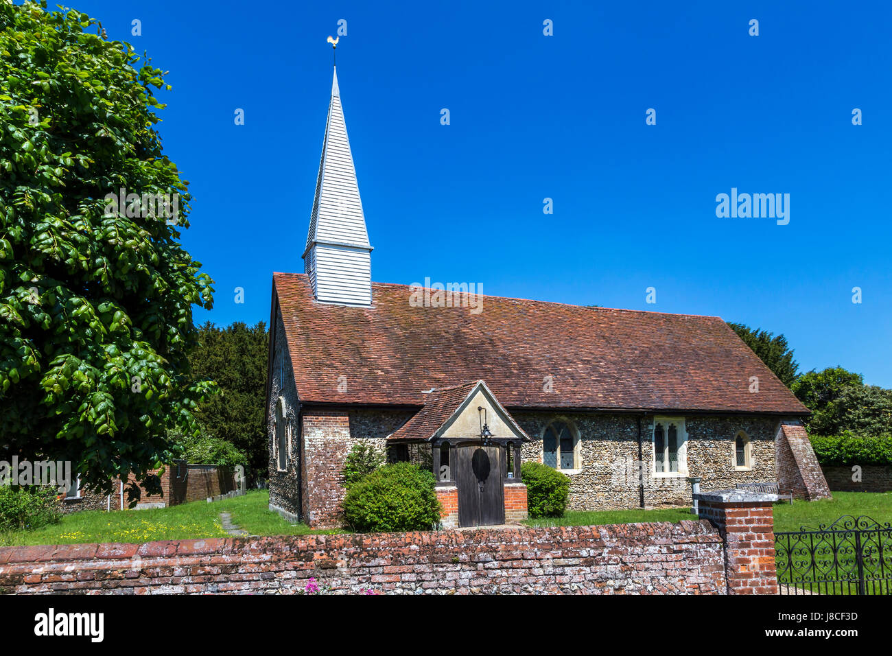 ST BARNABUS CHAPEL IN WAKES COLNE,CLOSE TO CHAPPEL VIADUCT Stock Photo