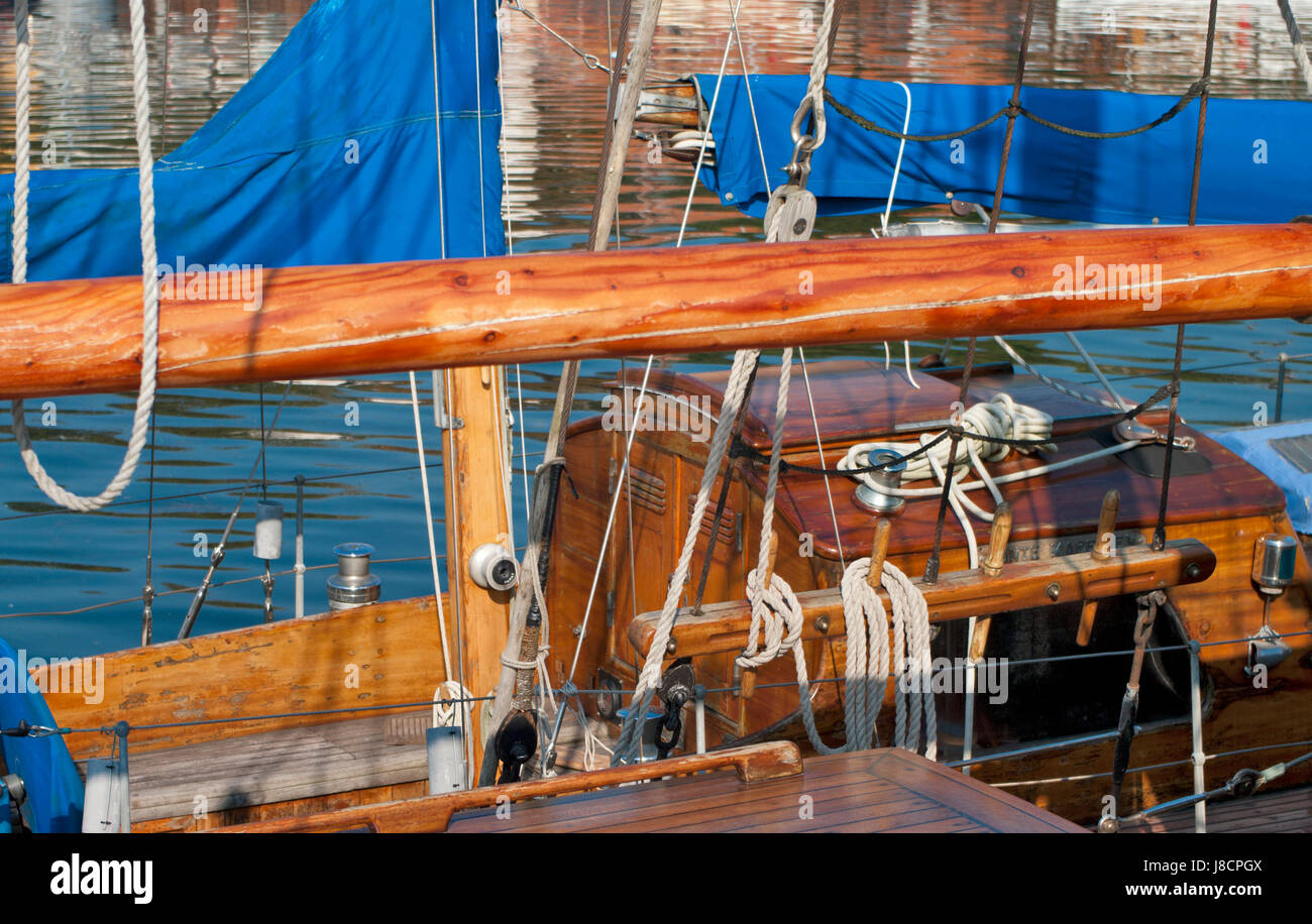 Harbour Rigging Table tree, sail, harbor, harbours, rigging, berth, historical, tree, wood ...
