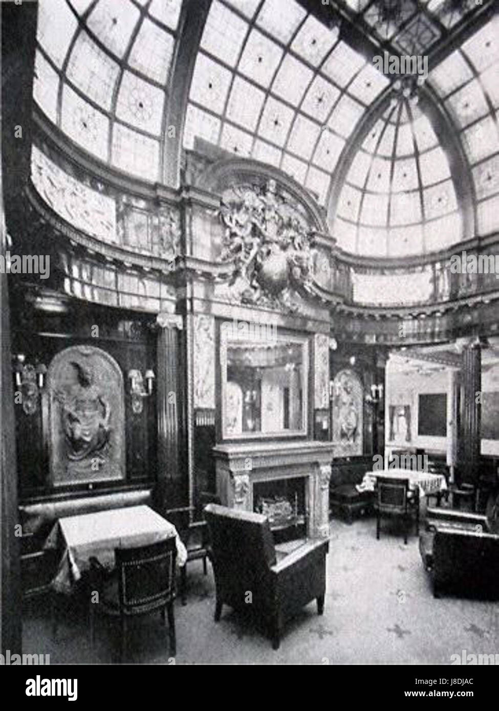 The First Class Smoking Room of the SS Kronprinzessin Cecilie was an ...