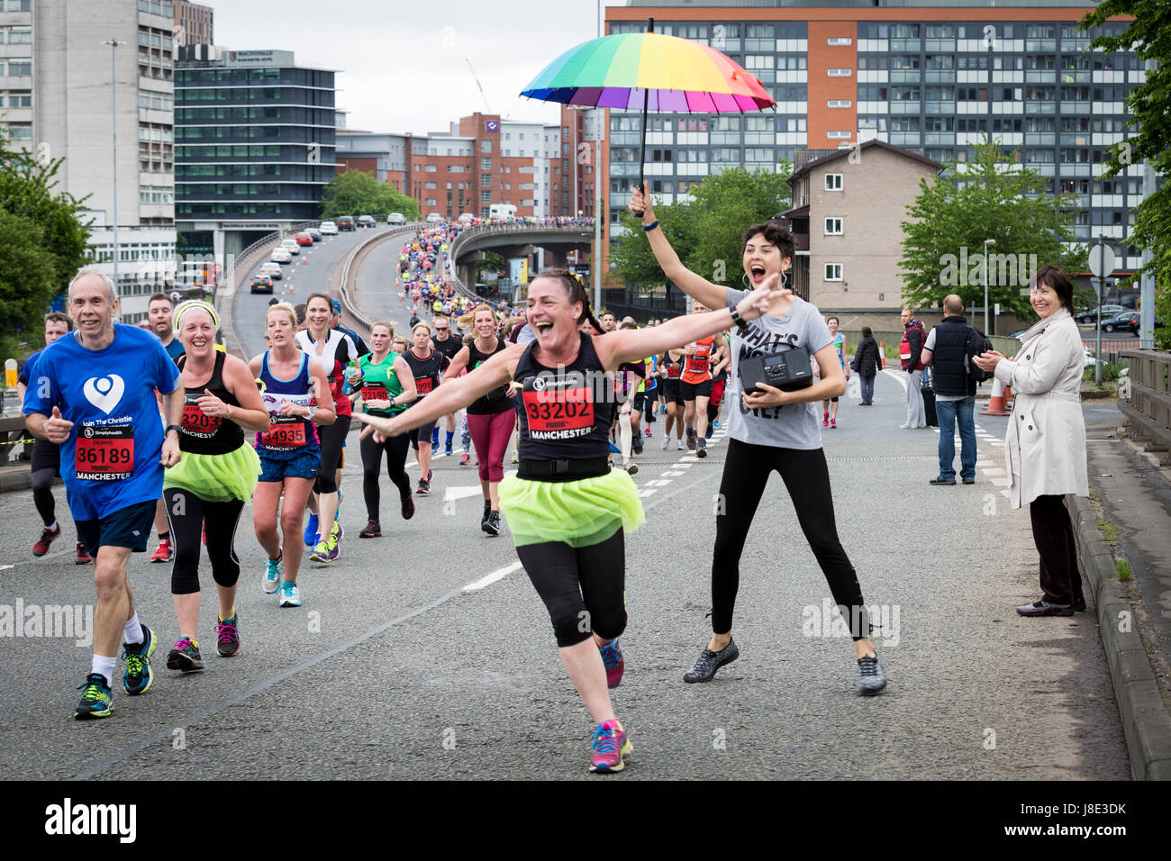 Manchester, UK. 28th May, 2017. The Simplyhealth Great Manchester Run returns for its 15th year, with up to 30,000 elite athletes, charity runners and celebrities all taking part for fun, fitness and fundraising. Credit: Andy Barton/Alamy Live News Stock Photo