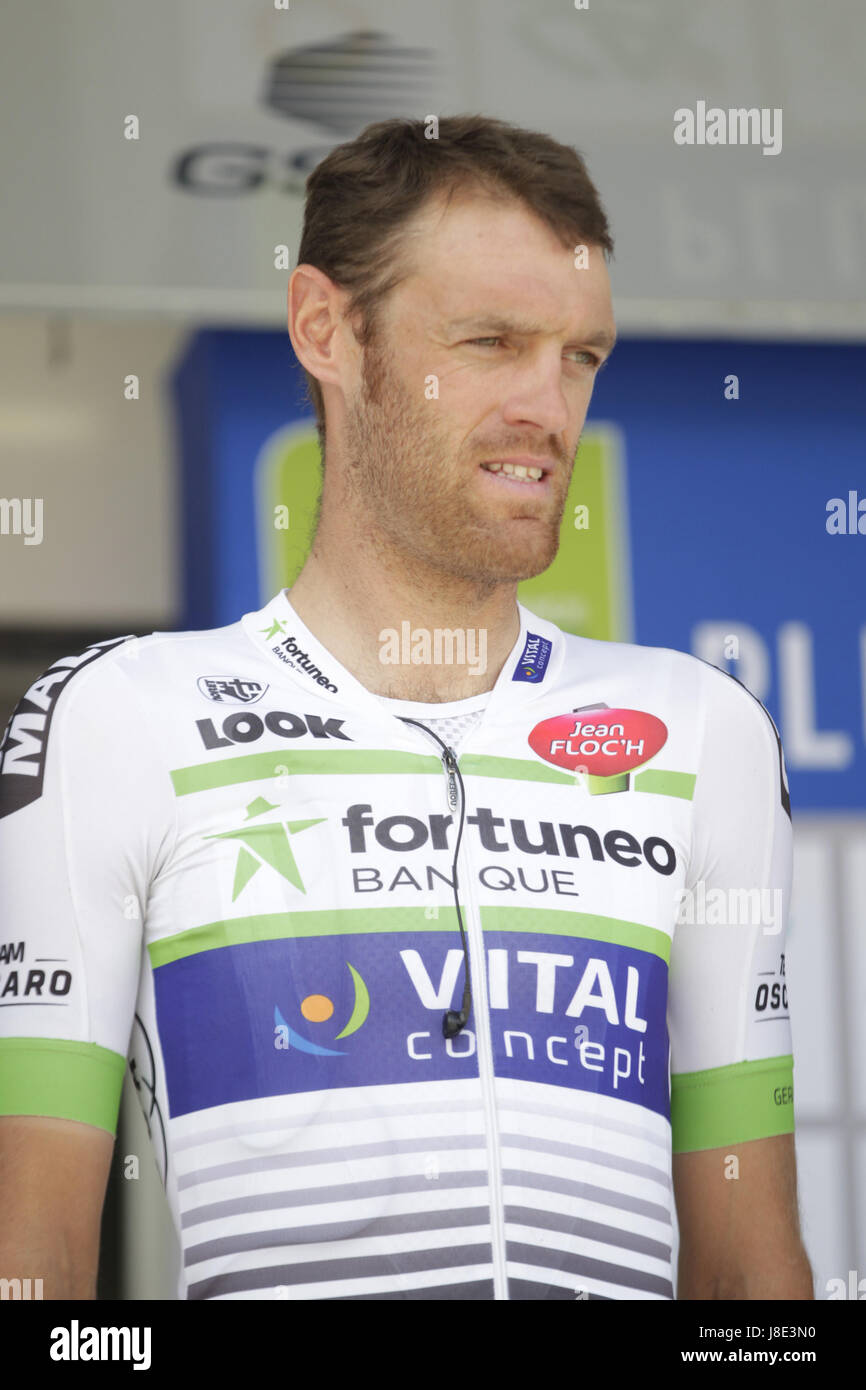 Plumelec, France. 27th May, 2017. French Cup Grand Prix de Cyclisme Plumelec Arnaud Gerard Credit: Laurent Lairys/Agence Locevaphotos/Alamy Live News Stock Photo