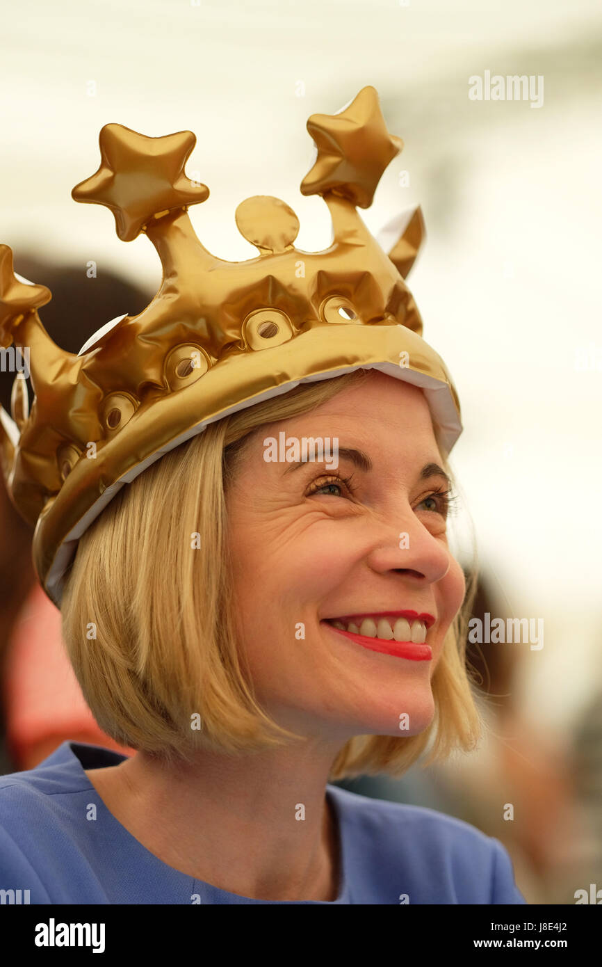 Hay Festival 2017 - Hay on Wye, Wales, UK - Sunday 28th May 2017 - Historian and author Lucy Worsley in the Hay Festival bookshop for her new book My Name is Victoria about the childhood of Queen Victoria - the Hay Festival celebrates its 30th anniversary in 2017 - the literary festival runs until Sunday June 4th. Credit: Steven May/Alamy Live News Stock Photo