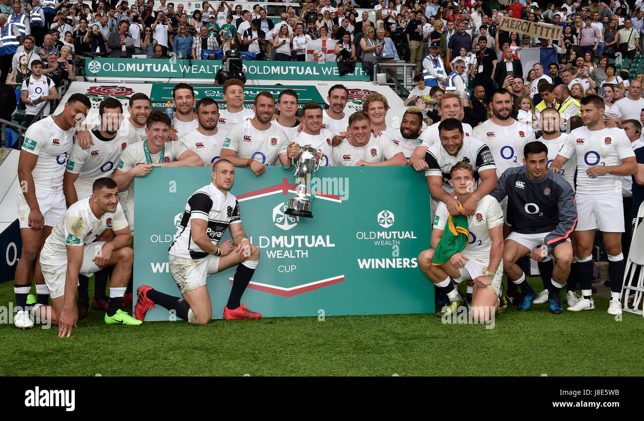 London, England - 28th May 2017: England Rugby Team pose photos for the press after winning of the 72017 Old Mutual Wealth Cup: England vs Barbarians at Twickenham Stadium. Credit: Taka Wu/Alamy Live News Stock Photo