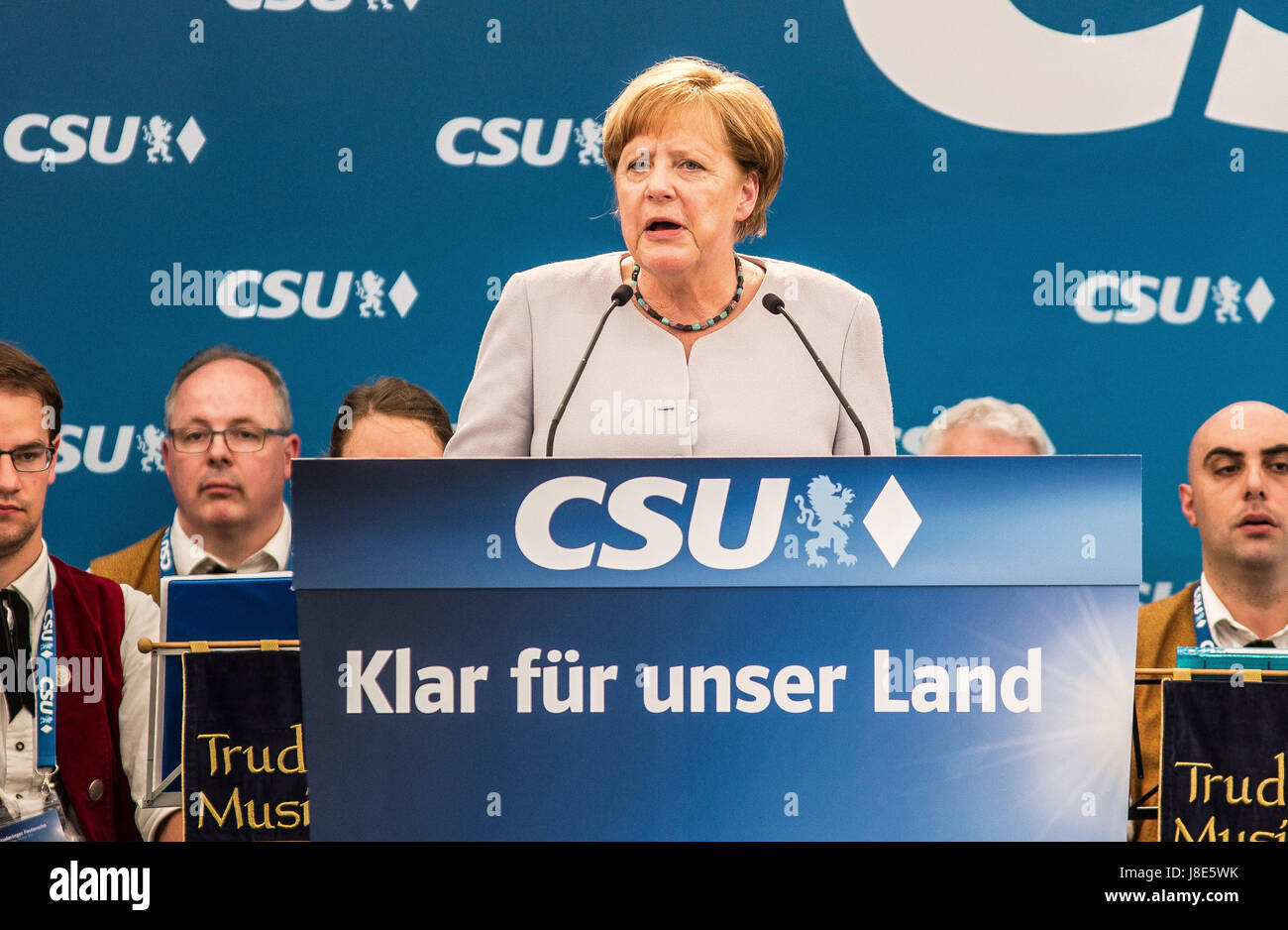 Munich, Germany. 28th May, 2017. The Bundeskanzlerin (Chancellor) of Germany Angela Merkel (CDU) visited a beer tent in the Trudering district of Munich's east end, hosted by her Bavarian sister party, the CSU (Christian Socialist Union). The event was rescheduled from the 23rd due to the terror attack in Manchester. Credit: ZUMA Press, Inc./Alamy Live News Stock Photo