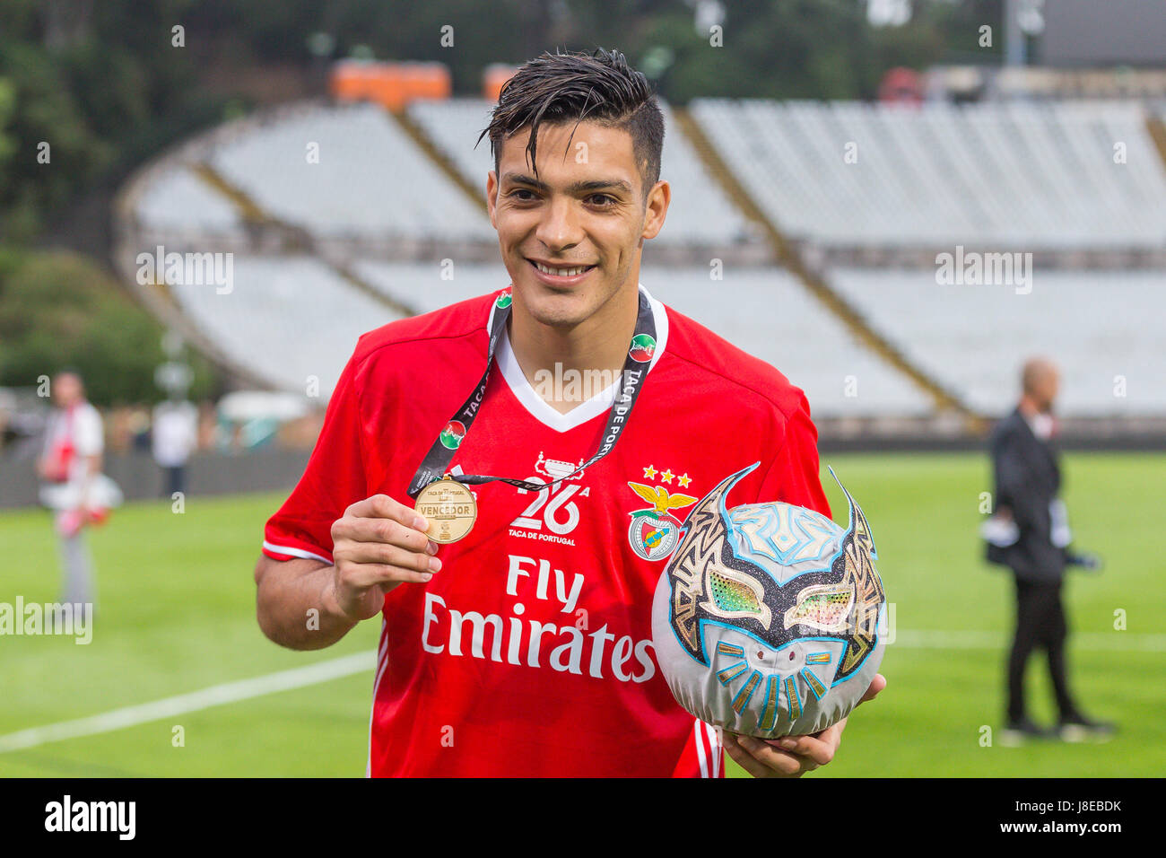 Lisbon, Portugal. 28th May, 2017. May 28, 2017. Lisbon, Portugal. BenficaÕs forward from Mexico Raul Jimenez (9) holding the Portuguese Cup winners medal during the game SL Benfica v Vitoria SC Credit: Alexandre de Sousa/Alamy Live News Stock Photo