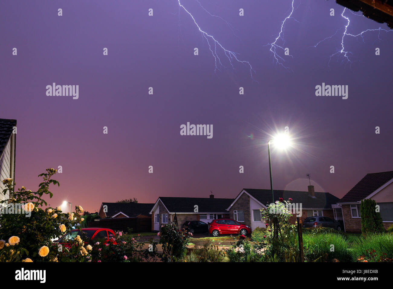 Lightning Storm, Kent, UK. 29th May, 2017. Pictured is the lightning storm that hit Maidstone, Kent in the early hours of the 29th May 2017. After the UK had record temperatures. Credit: Shaun Fellows/Alamy Live News Stock Photo
