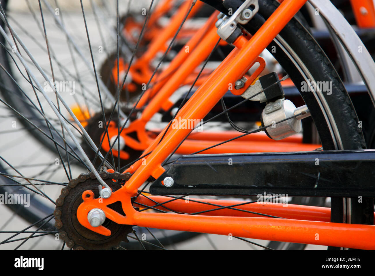 generator, orange, spokes, bike, bicycle, cycle, wheel, chain, wheels, traffic, Stock Photo